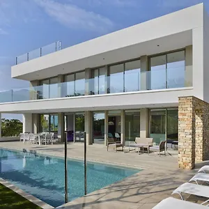 https://villa-ardiaca-cambrils.catalonia-hotels.com